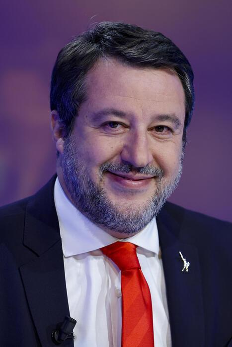 Al Mit si mobilita per l'emergenza idrica: soluzioni per Sicilia e Umbria