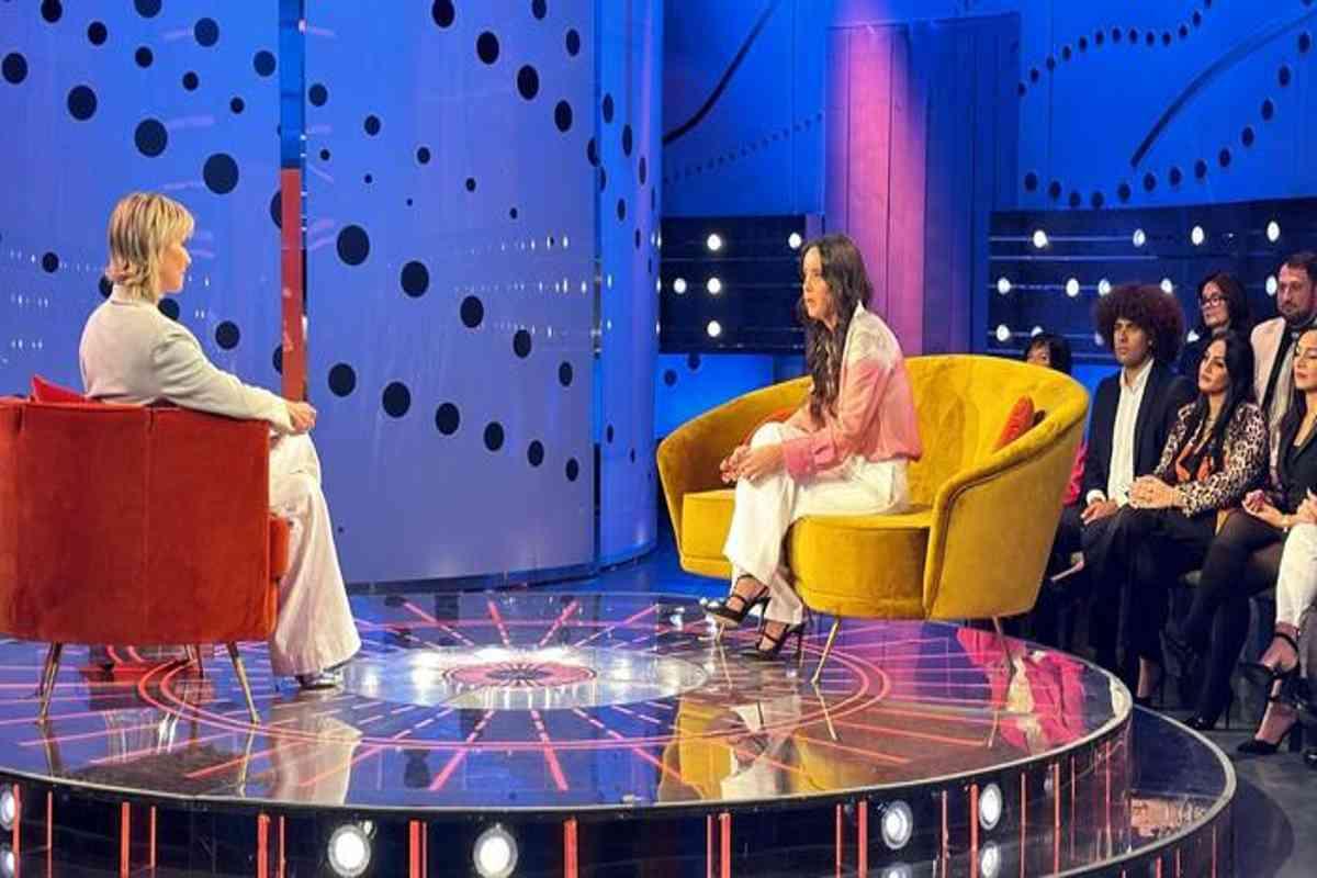 Camilla Mancini: Un Libro per Abbracciare le Differenze e Ispirare Chi si Sente Unico