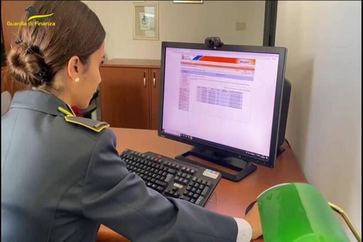 Cittadinanza a rischio: revocate 227 domande per 2,2 milioni di euro
