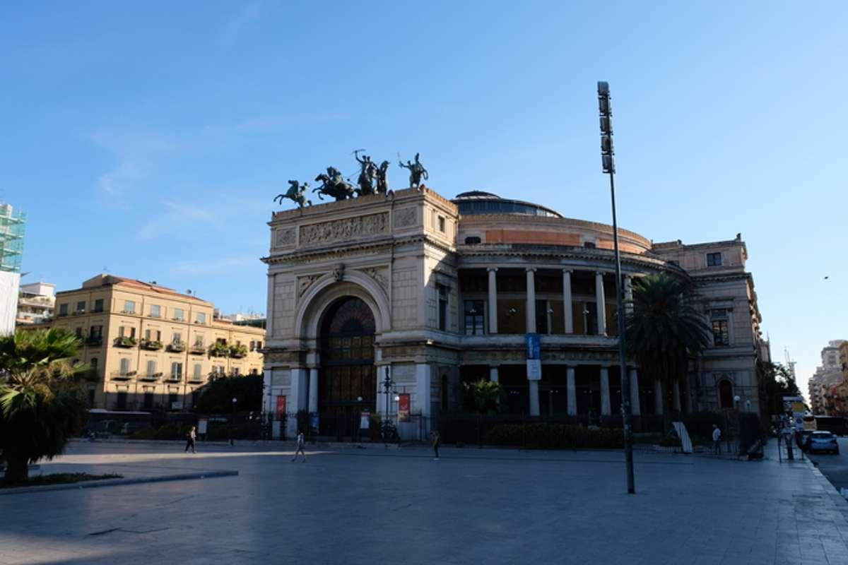 Il canto di Einaudi risuona a Palermo