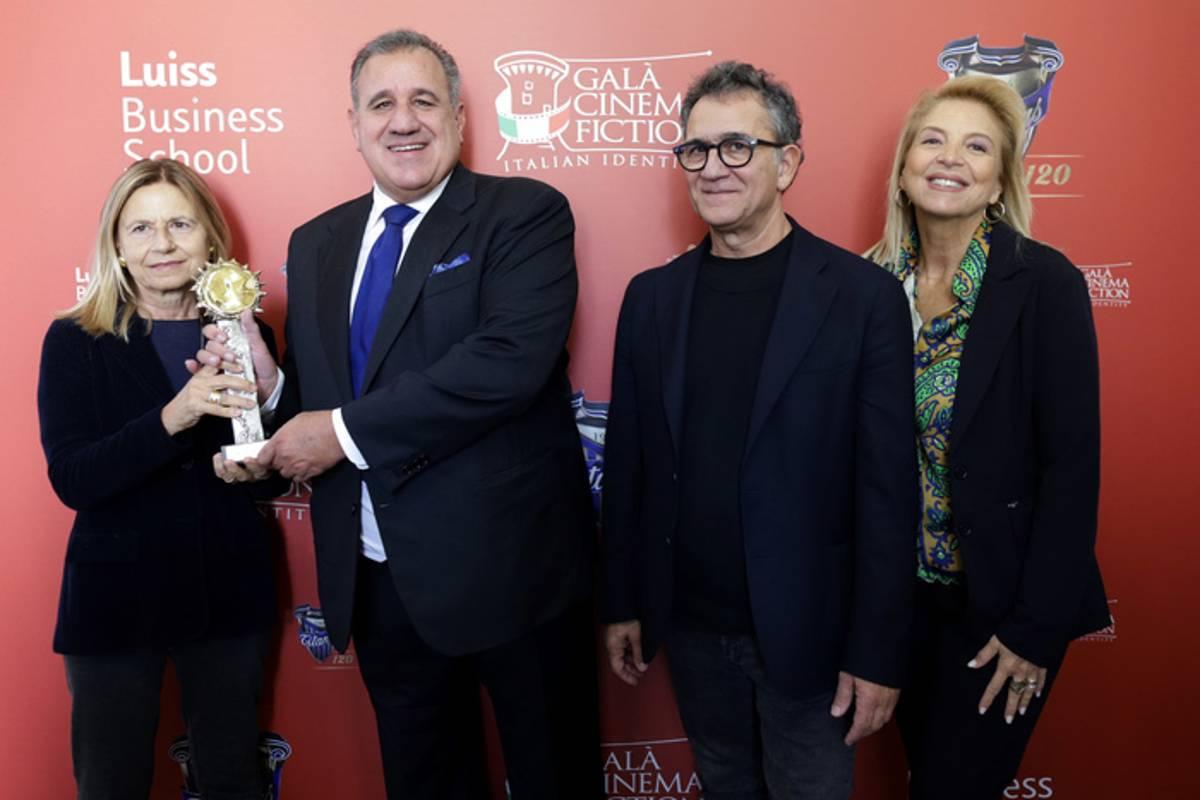 Il gala cinema fiction 2024 celebra l'eccellenza della titanus di guido lombardo