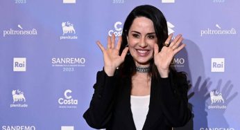 Paola iezzi guida la lotta contro l’aids al roma pride