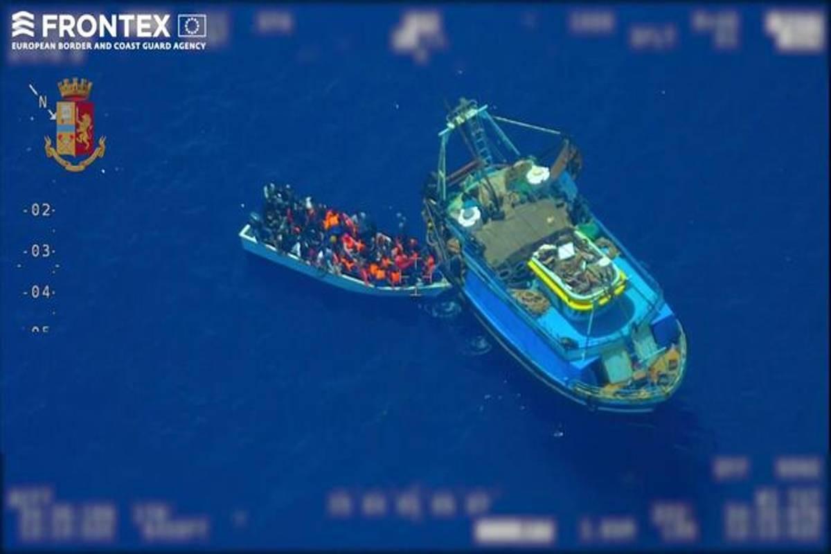 Scafisti fermati a bordo di peschereccio tunisino