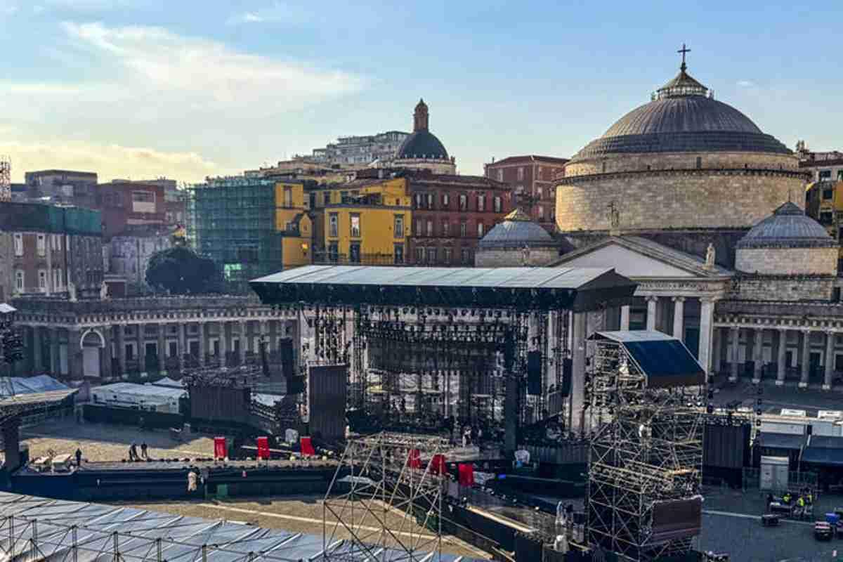 Finale di x factor: 16mila fan pronti a scatenarsi a napoli