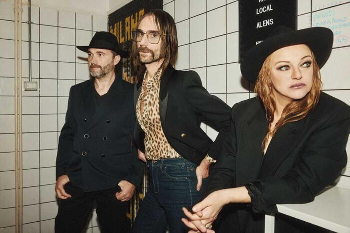 Firenze celebra i 25 anni dei baustelle con il festival el galactico