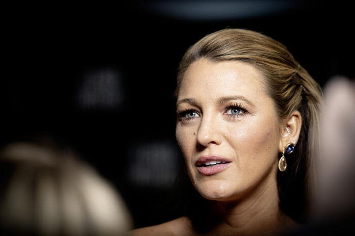 Blake lively rompe il silenzio e denuncia jason baldoni