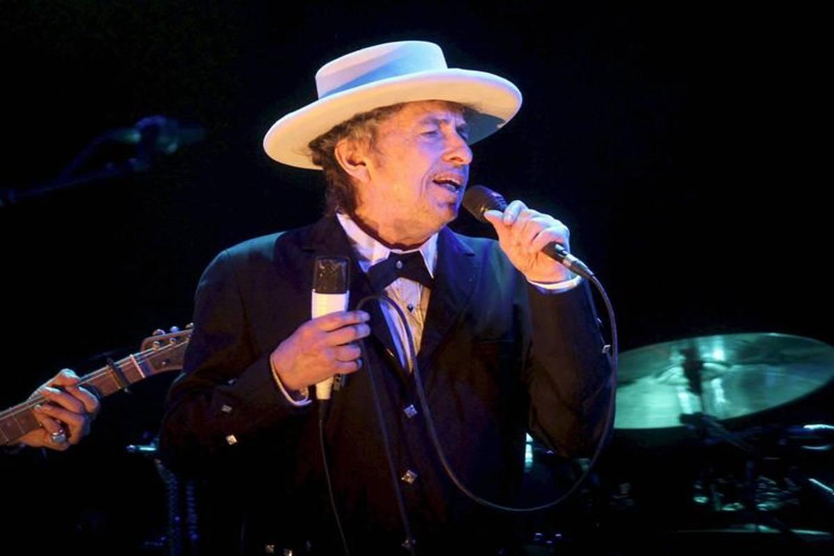 Bob dylan su tiktok: un'icona della musica in un'app a rischio bando