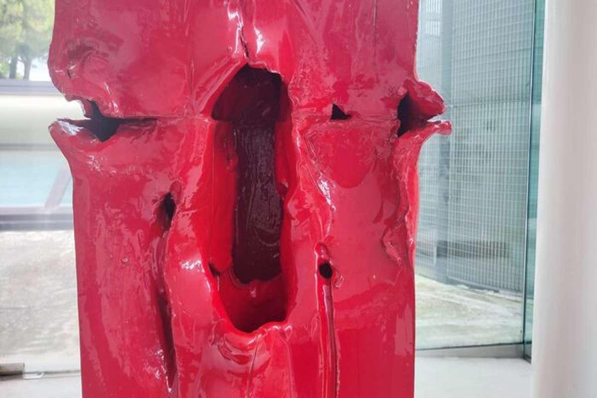 L'arte di giacinto cerone in mostra al mic di faenza: sculture e disegni da scoprire