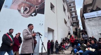 Un murale commovente rende omaggio a giuseppe di matteo, vittima della mafia nel palermitano